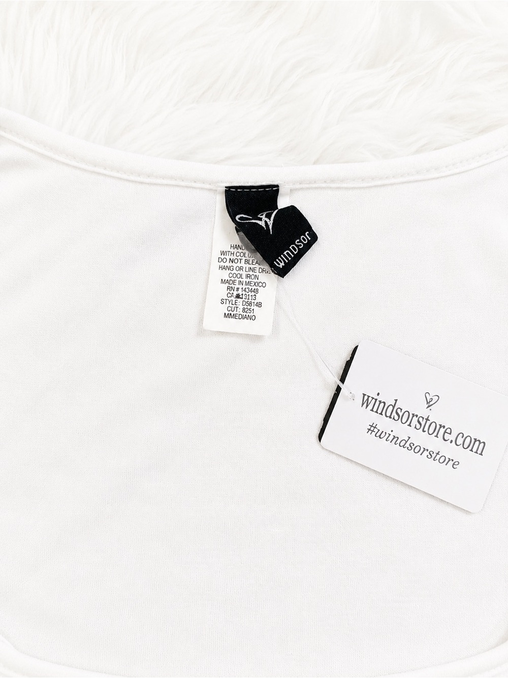 NWT Windsor White Puff Sleeve Bodycon Dress Medium | Bridal Shower Graduation - Picture 2 of 3